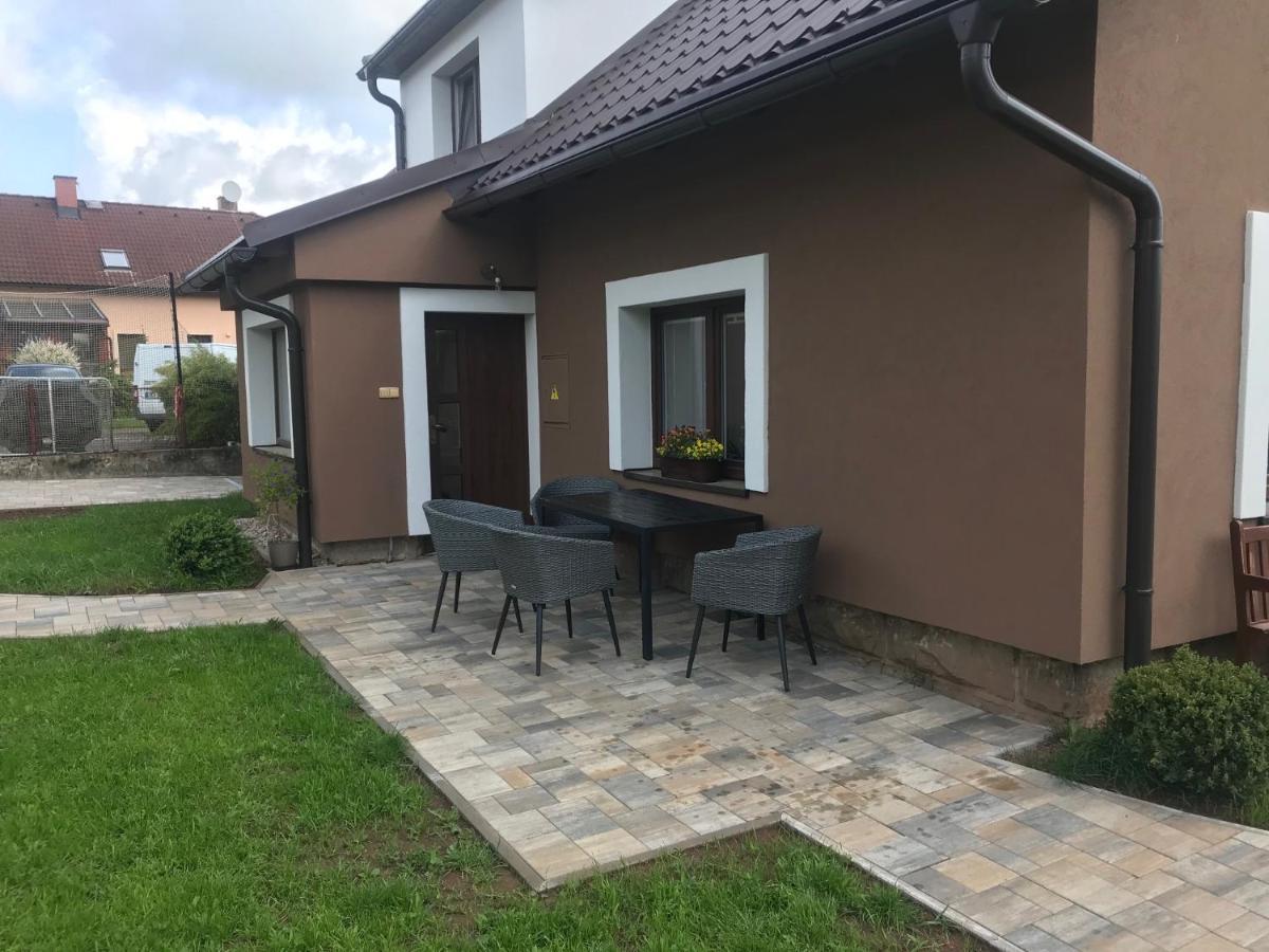 Apartmany U Lipy Tatobity Exterior photo